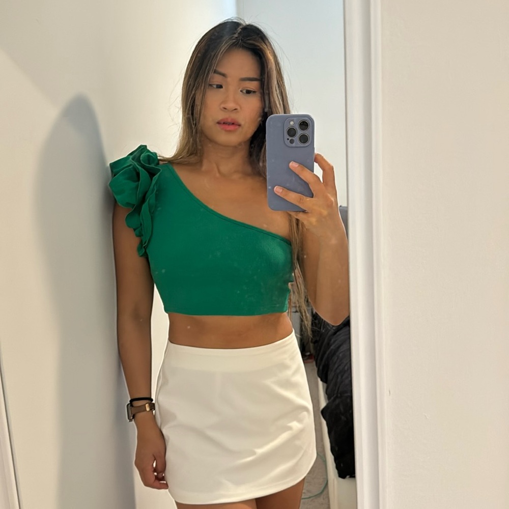 One shoulder green cropped top